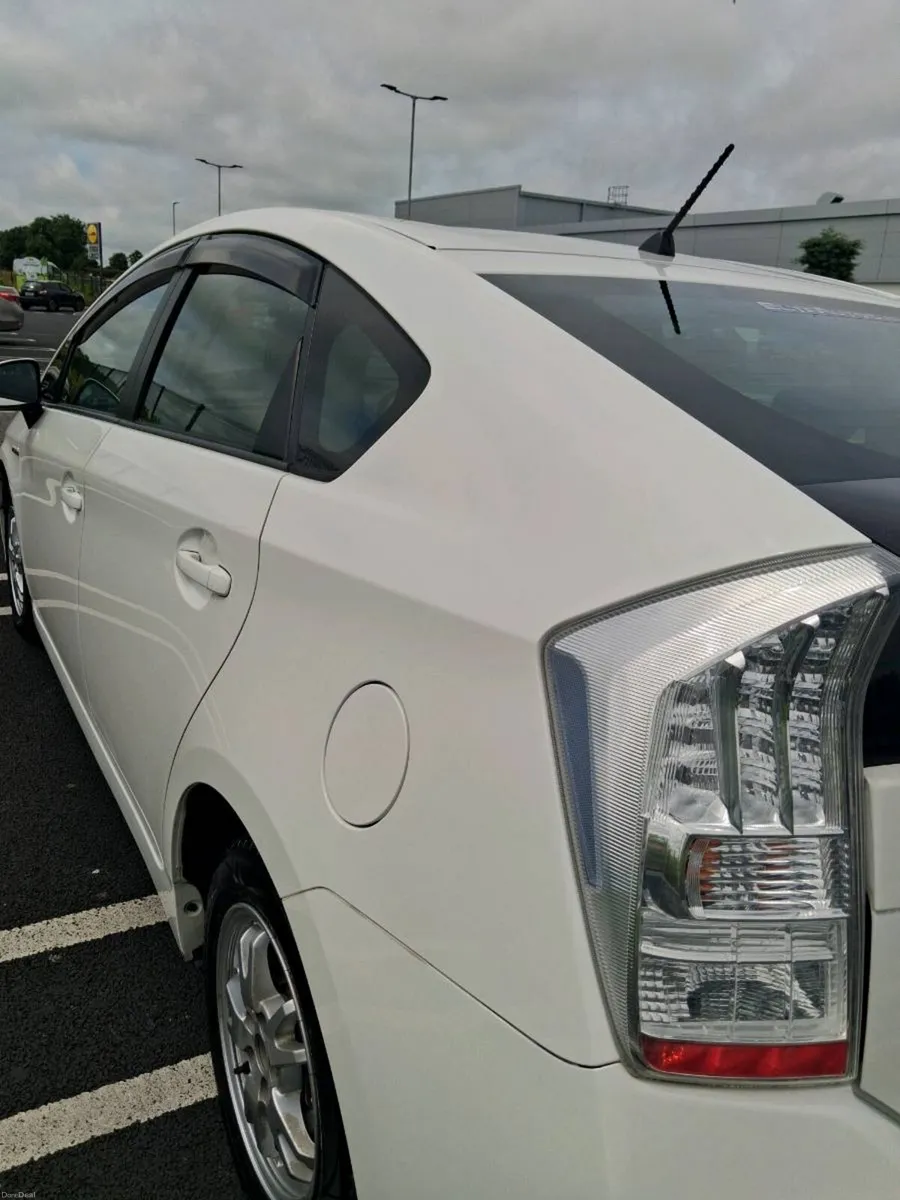 Toyota Pruis 2011 - Image 4