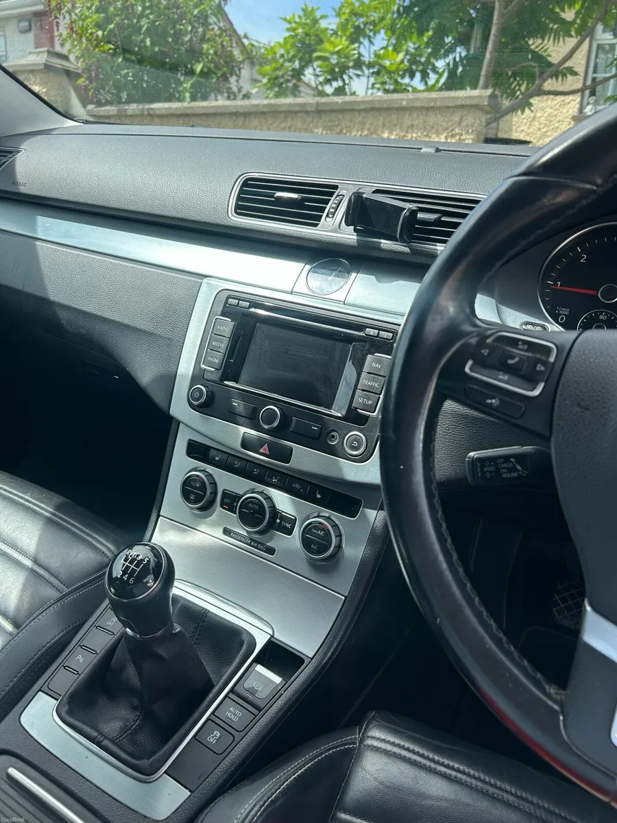Volkswagen Passat CC (177 bhp) - Image 4