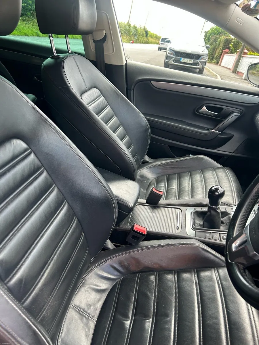 Volkswagen Passat CC (177 bhp) - Image 6
