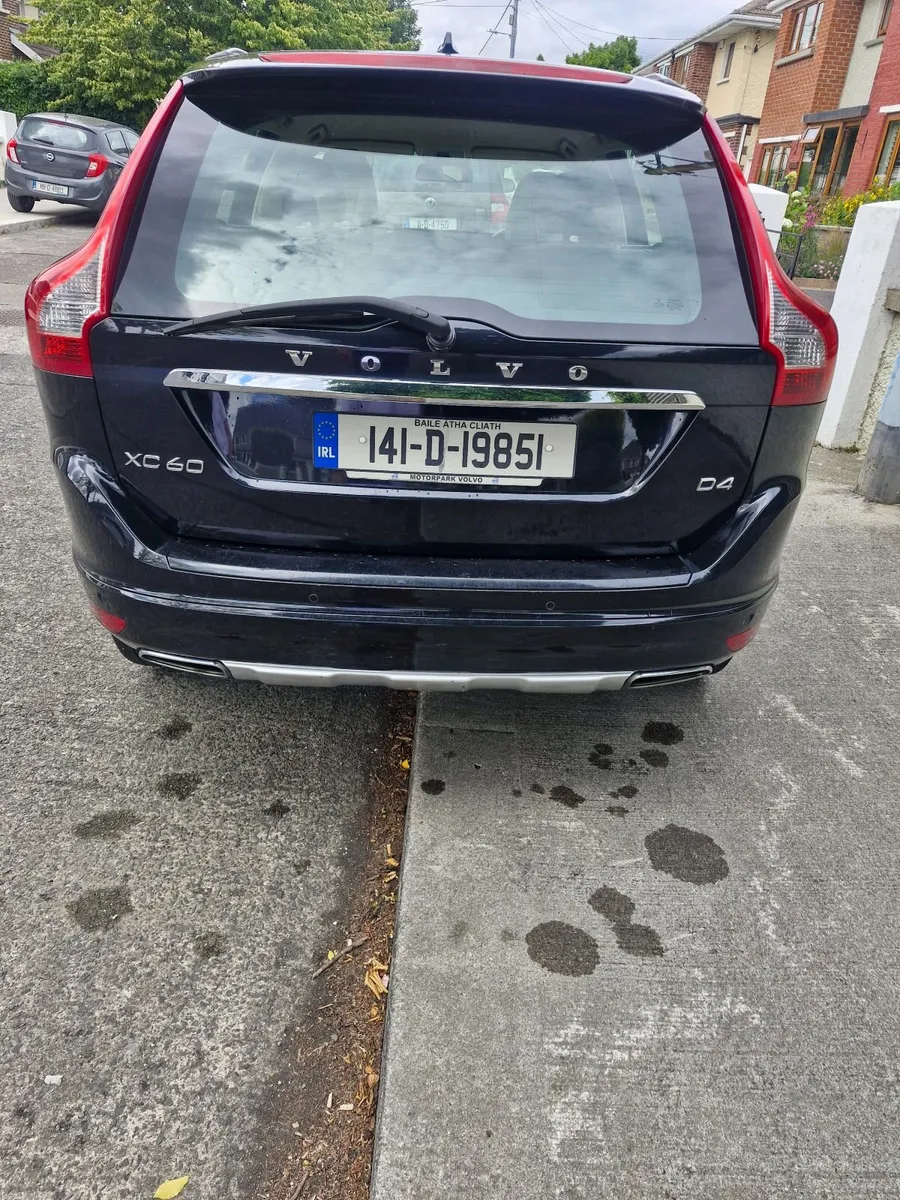 Volvo XC60 2014 - Image 2