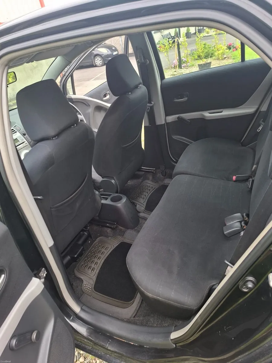 Toyota Yaris TEST 11/26 - Image 3