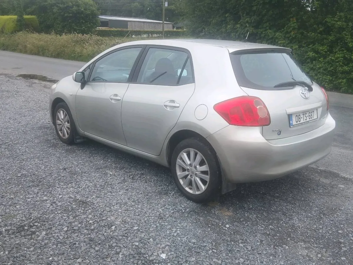 Toyota Auris - Image 4