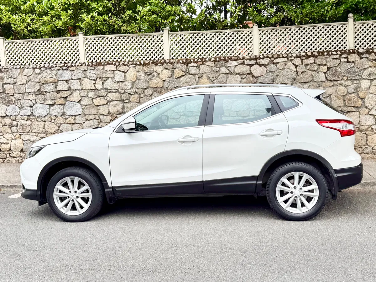 Nissan Qashqai 2017!!!SV.!!! PANROOF !!! - Image 4