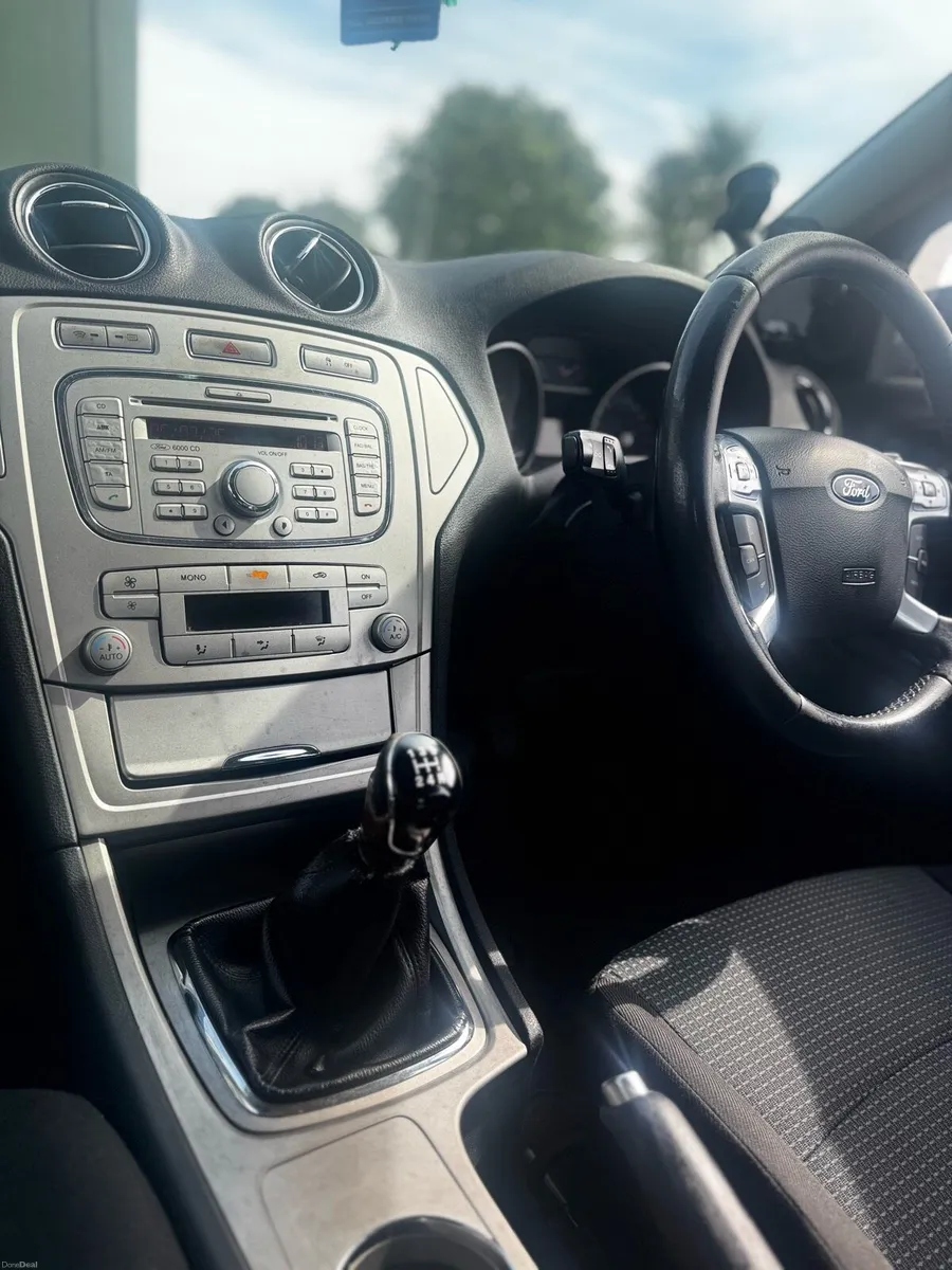 Ford Mondeo Zetec 1.8TDCI 120bhp - Image 2