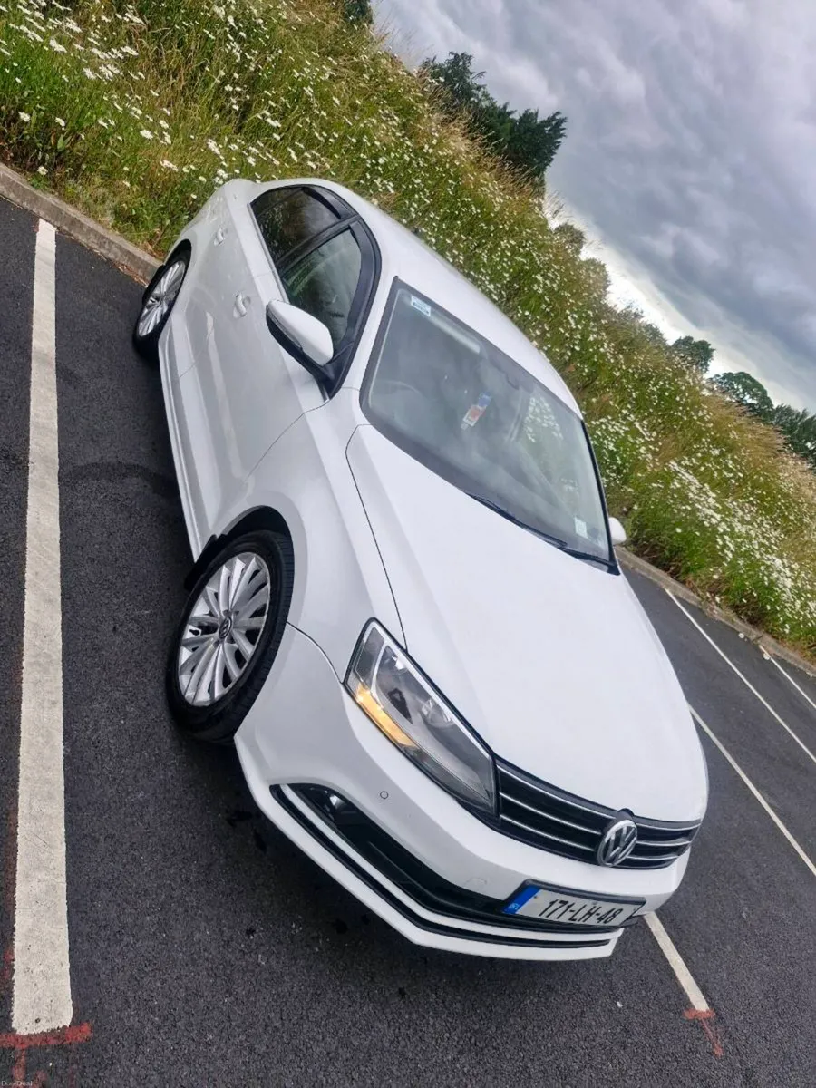 Volkswagen jetta 2.0 highline - Image 1