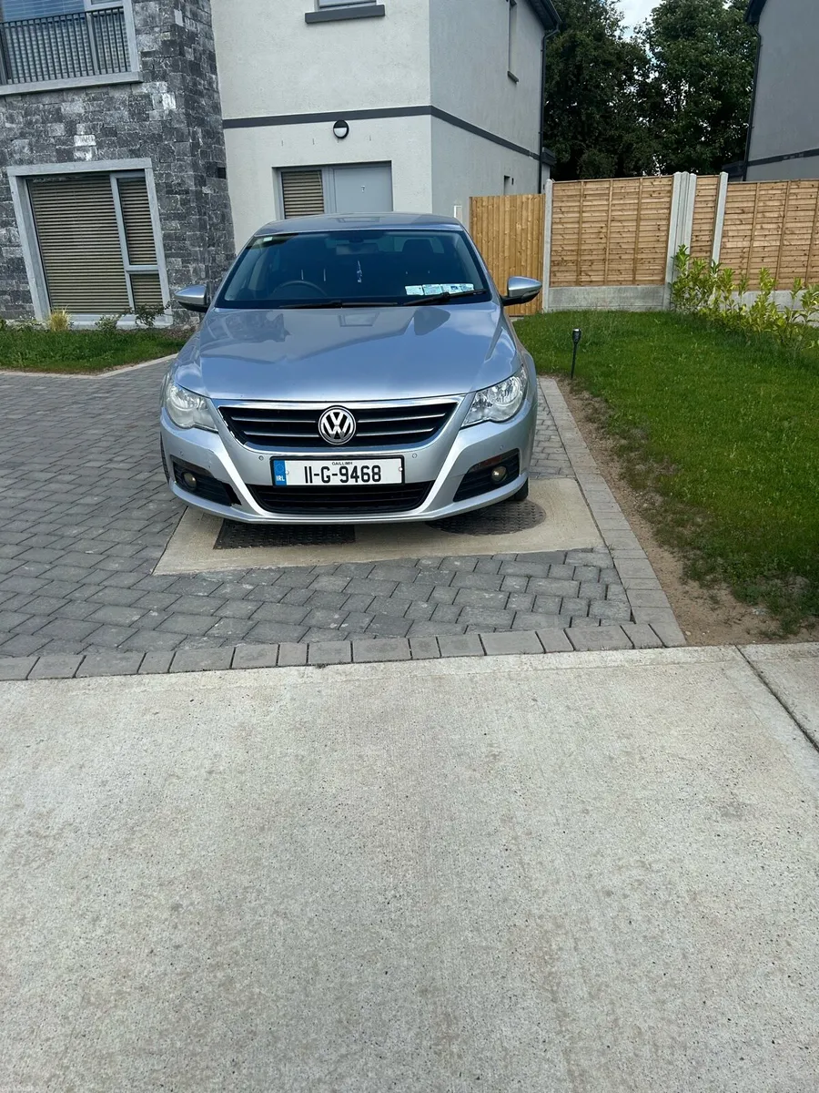 Volkswagen Passat CC - Image 1