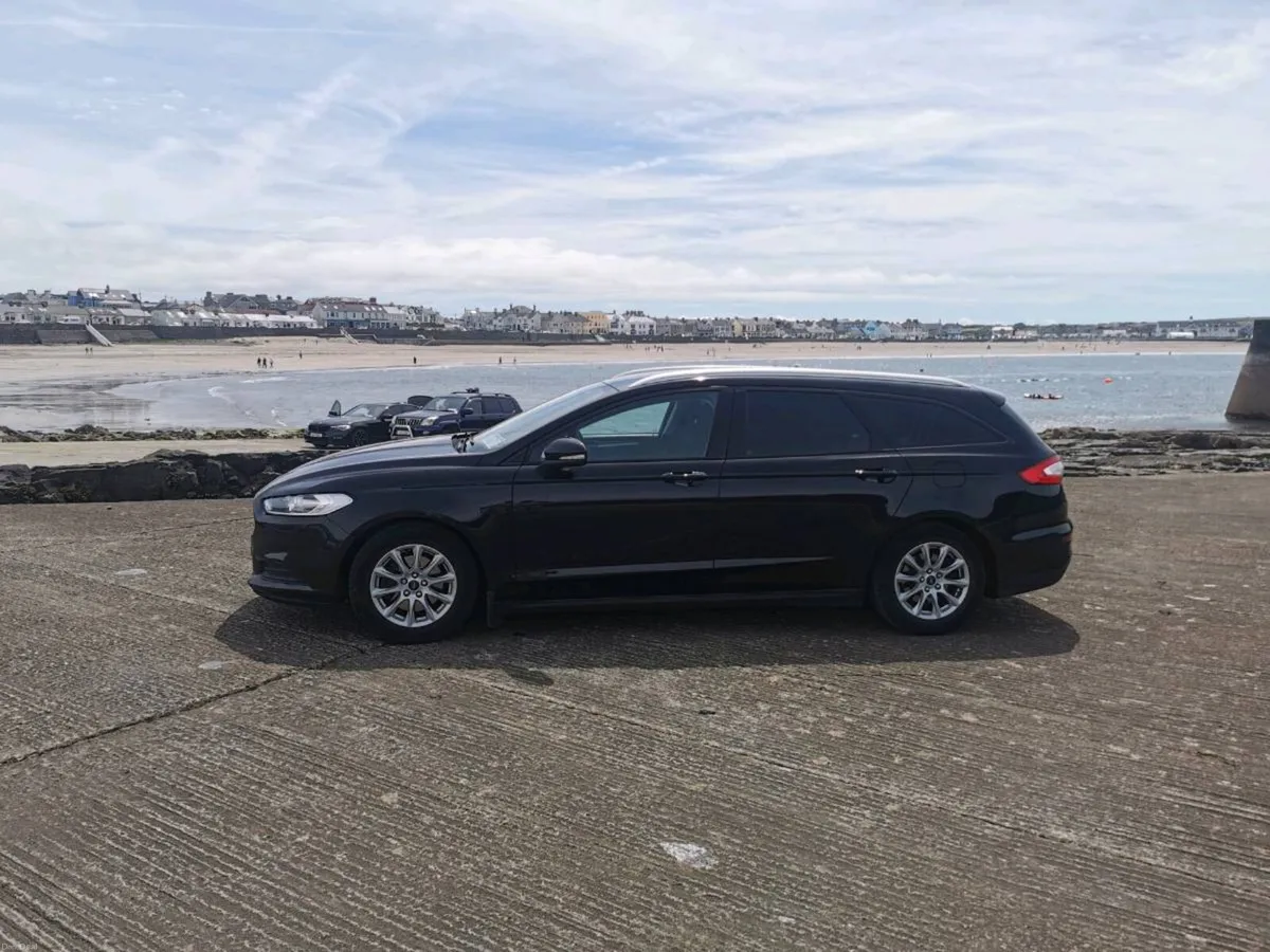 Ford Mondeo Hearse Removal Vehicle - Image 3