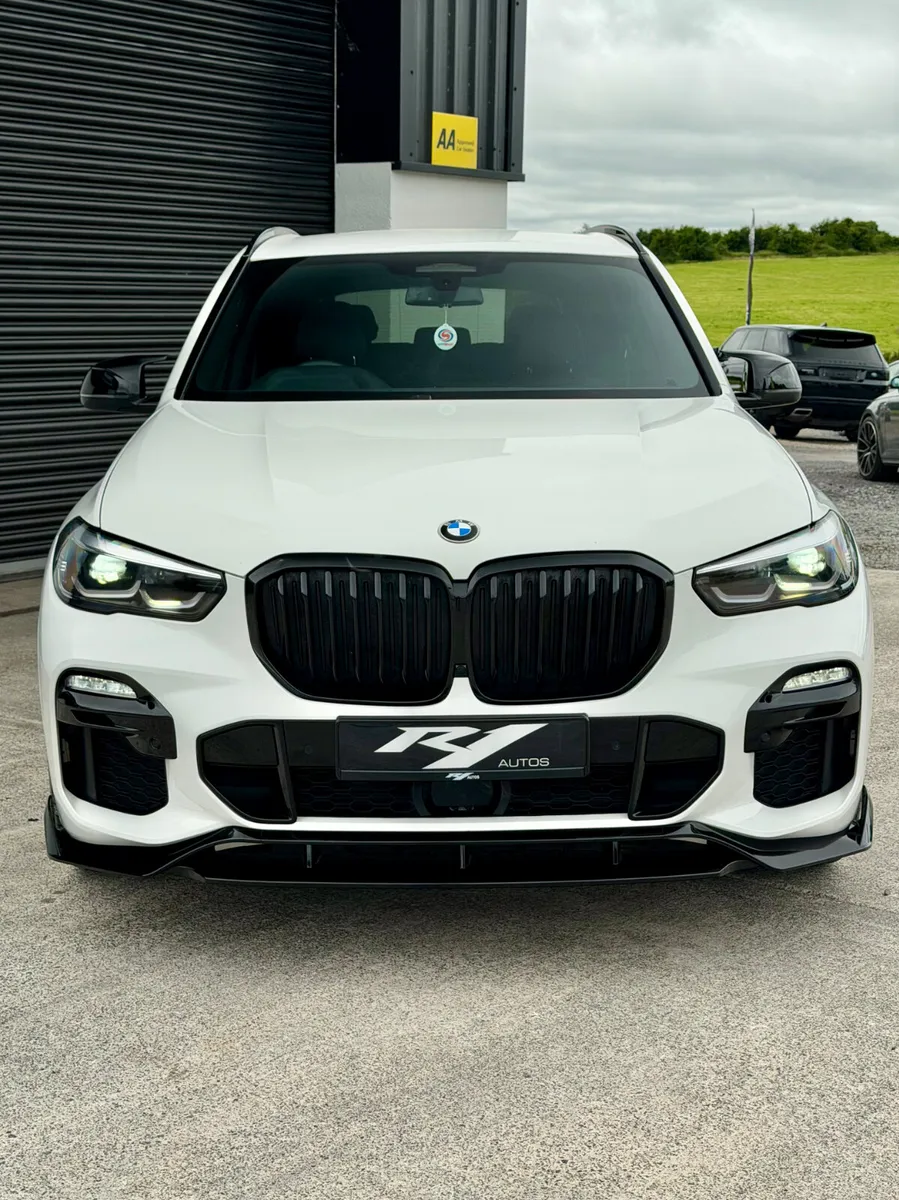 202 BMW X5 MSPORT MEGA SPEC MPERFORMANCE - Image 5