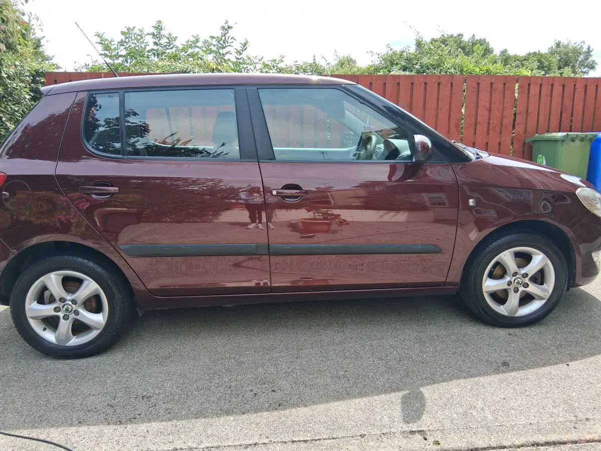 Skoda Fabia 2011 *LOW MILEAGE* - Image 4