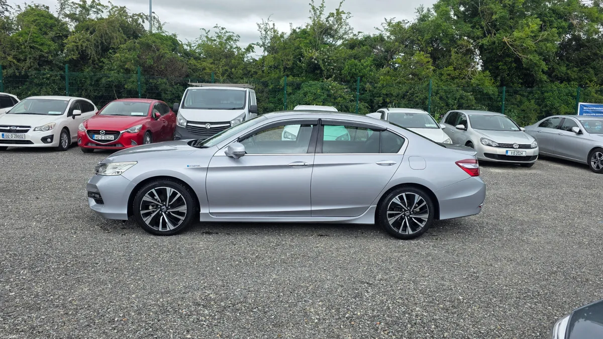 Honda Accord Hybrid 2.0L |Auto | Executive edition - Image 4