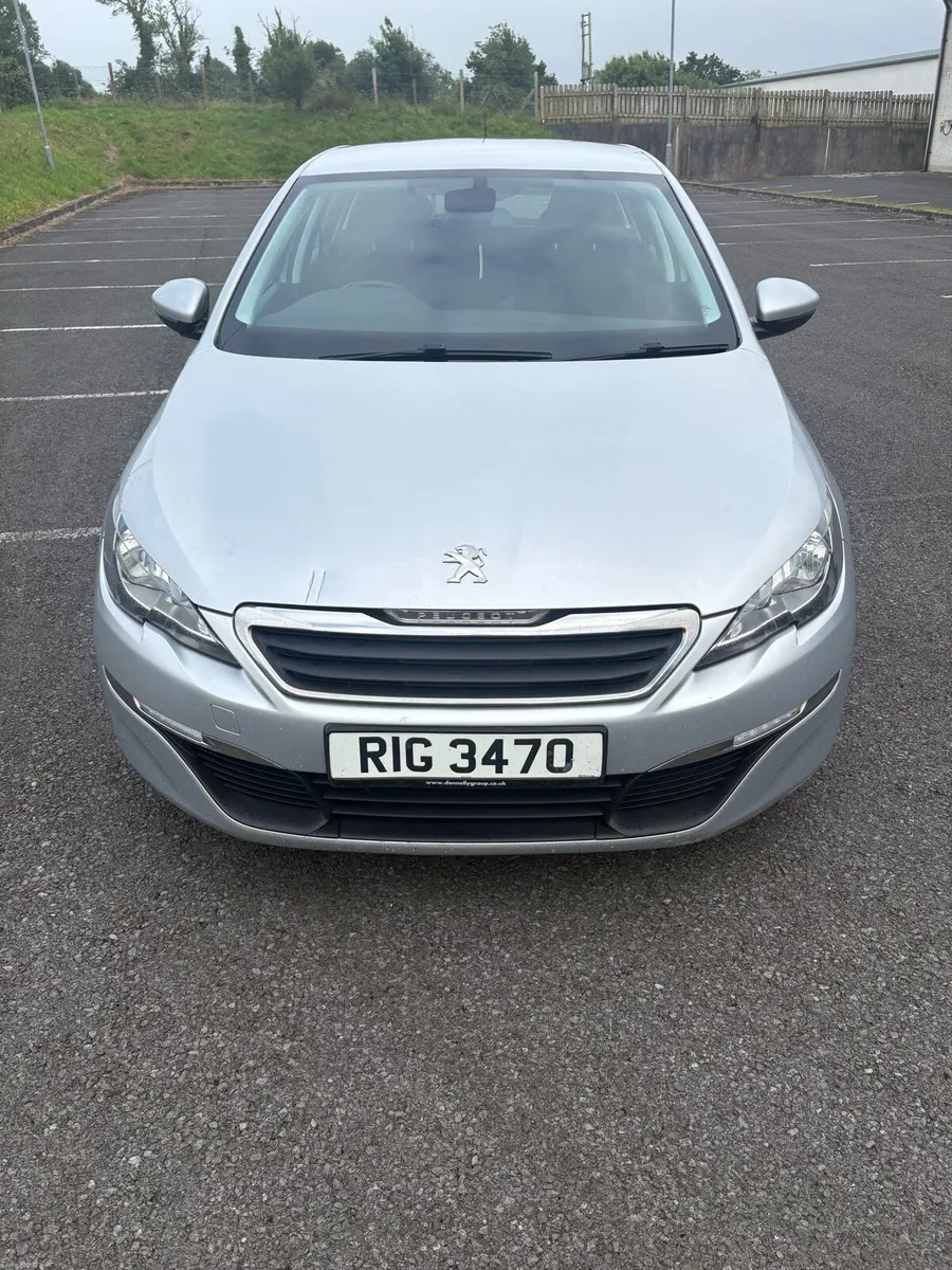 Peugeot 308 2014 - Silver - Image 4