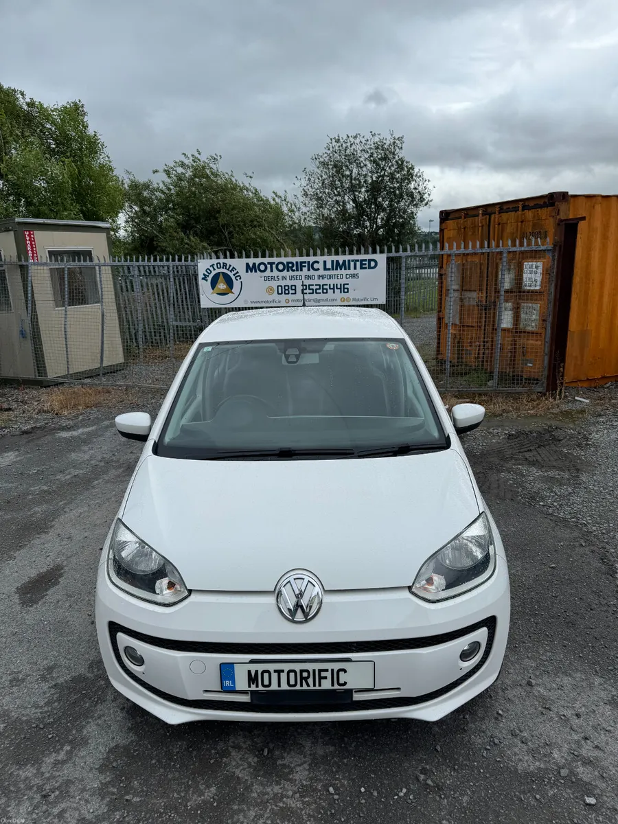 VolksWagen UP 2015 | Auto | Park sensors | warrant - Image 1