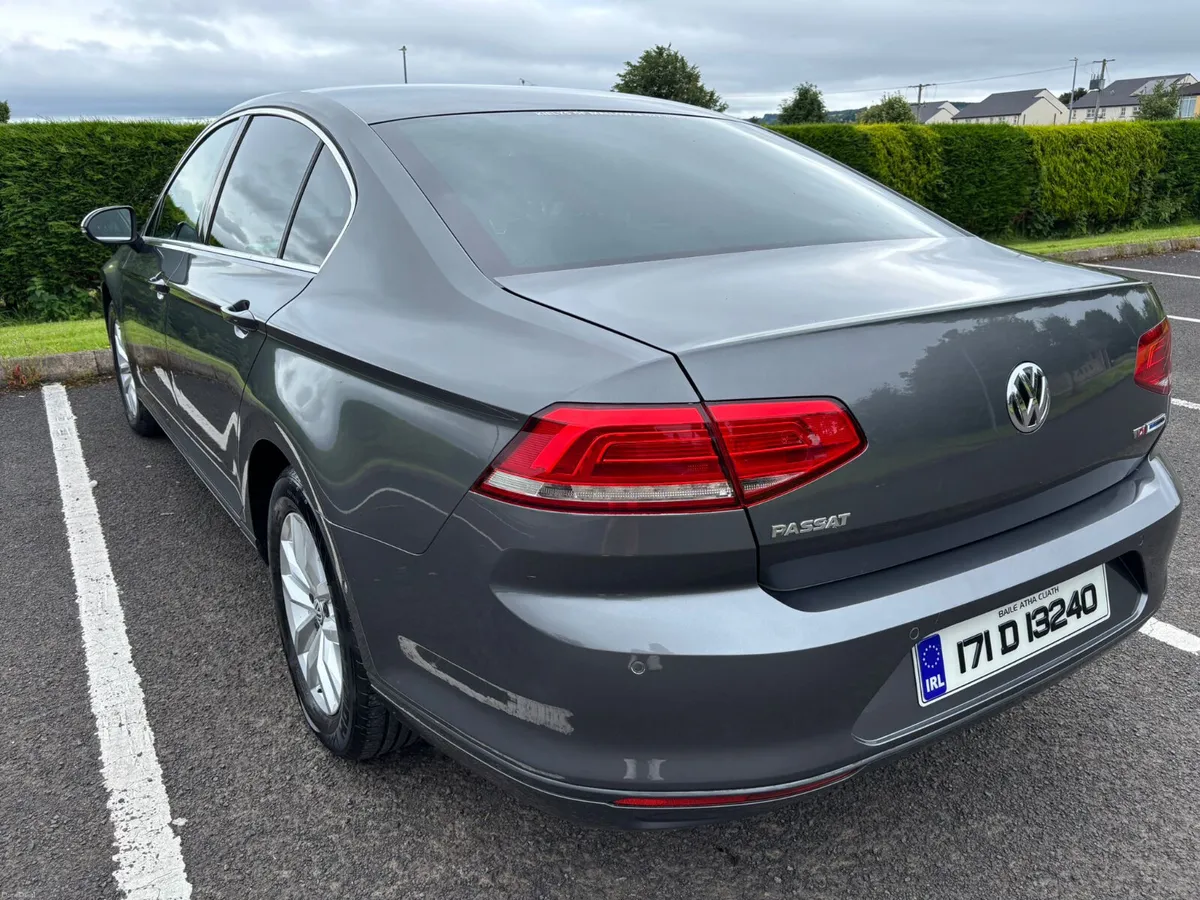 Volkswagen Passat 2017 comfort line - Image 4