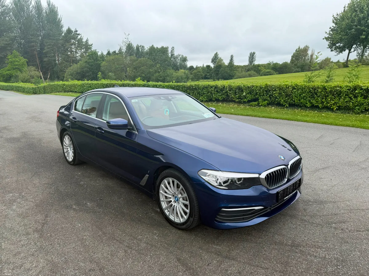 BMW 530E LUXURY AUTO 2018 - Image 1