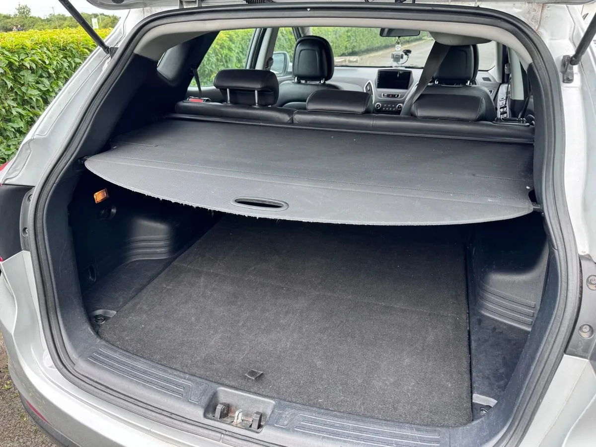 Hyundai ix35 - Image 6
