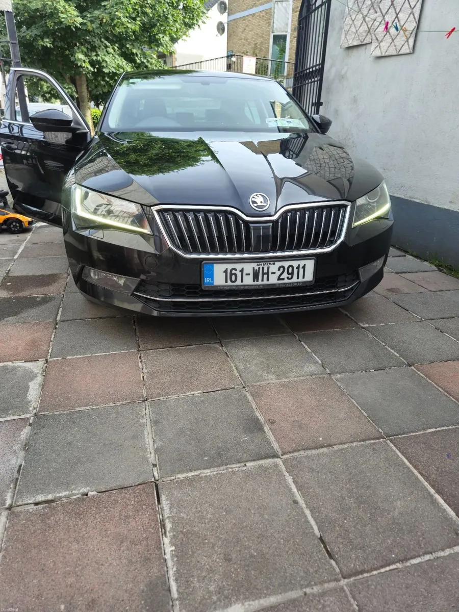 Skoda Superb 2016 - Image 3