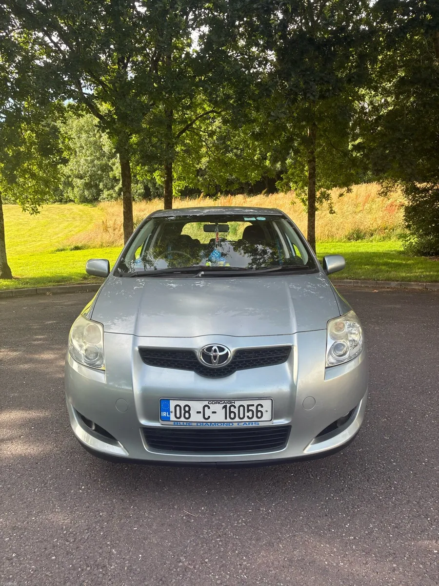 Toyota auris - Image 1