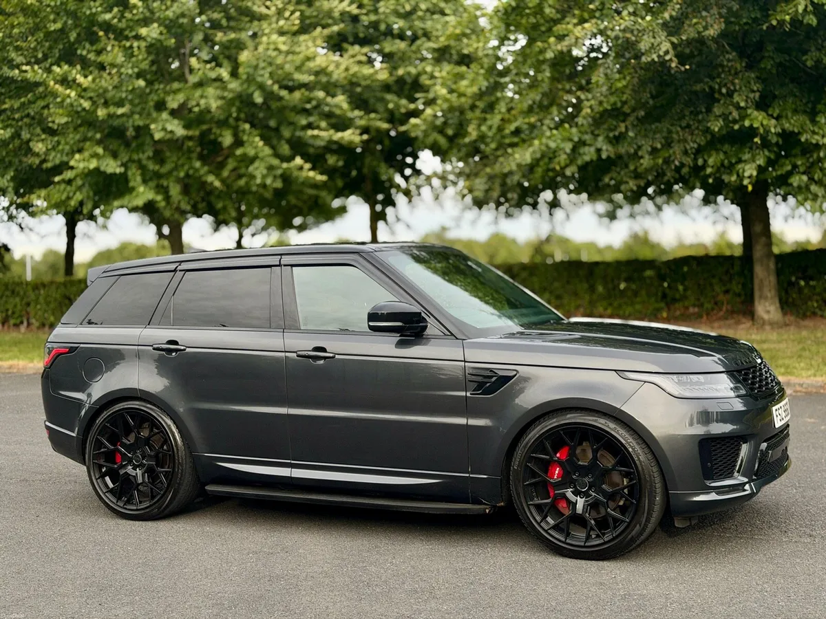 2022 RANGE ROVER SPORT • P400E • HSE - Image 3