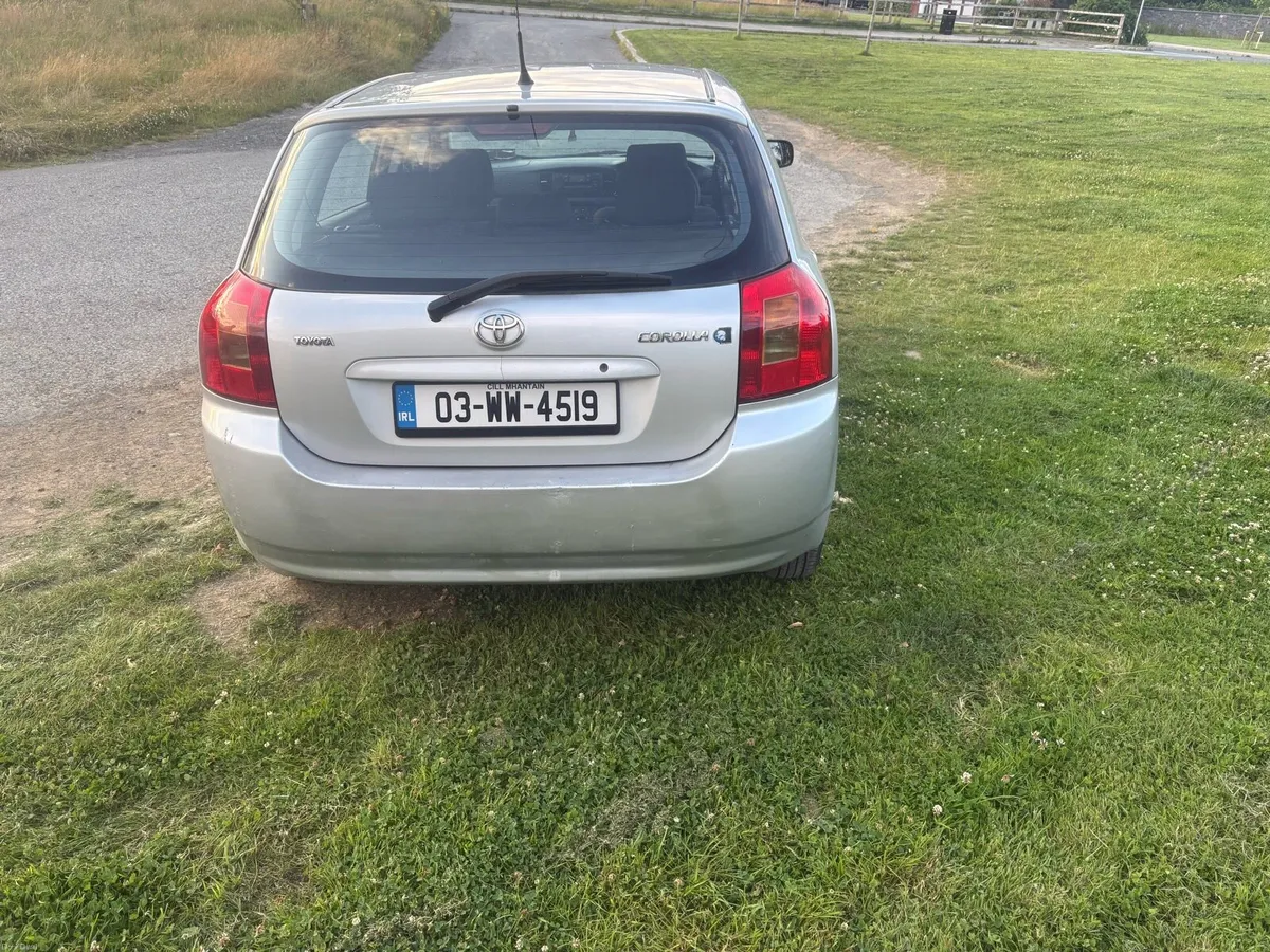 E12 Corolla - Image 2