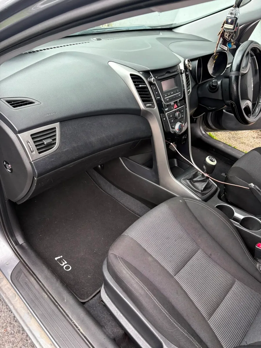 Hyundai i30 - Image 1