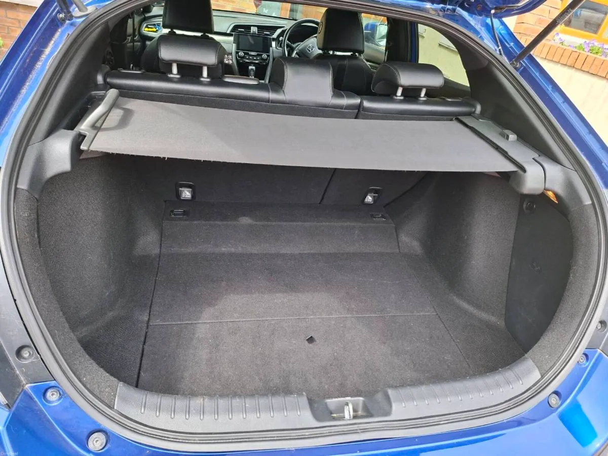 Honda Civic 2018 - Image 5