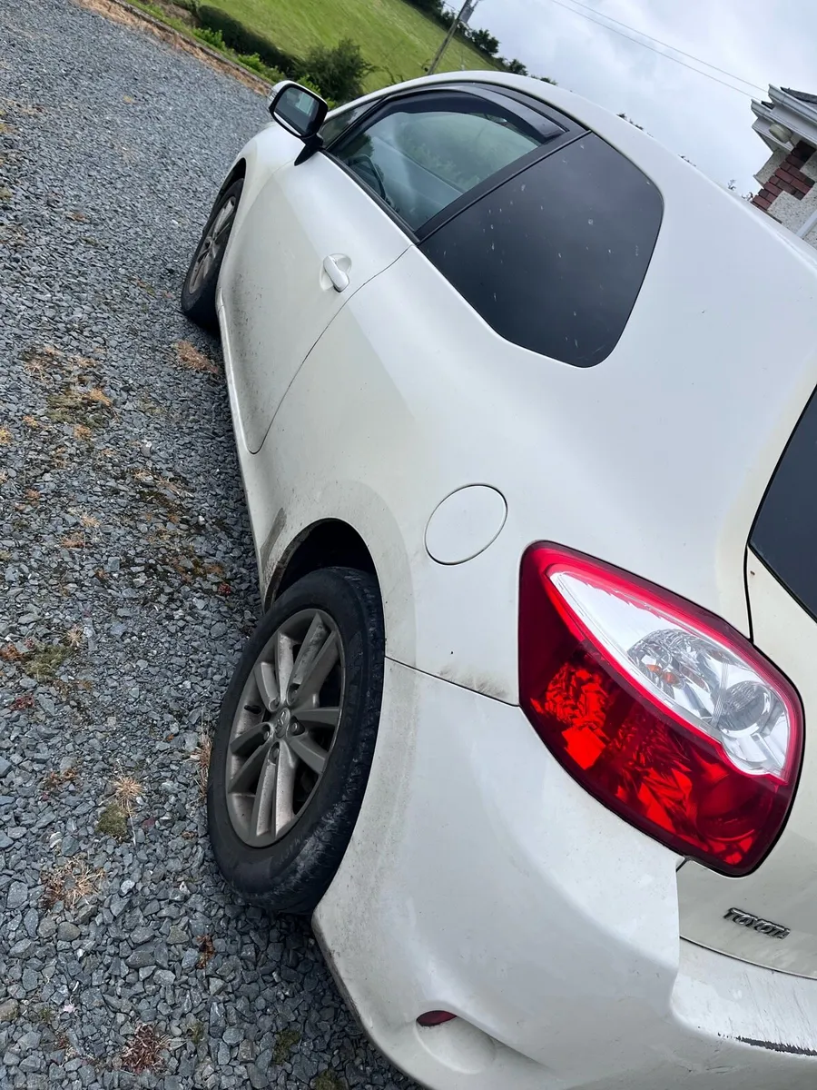 Toyota Auris - Image 3
