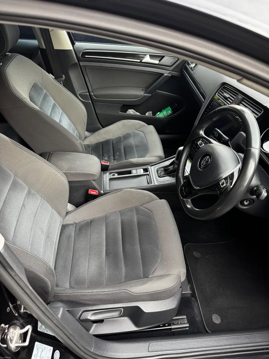 Volkswagen Golf 2014 - Image 3
