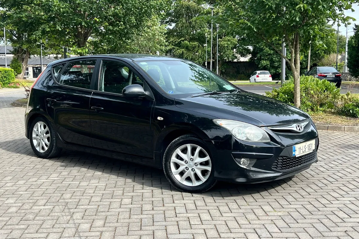 Hyundai i30 2011 1.6 CRDi new nct 3/27 tax 9/26 - Image 3