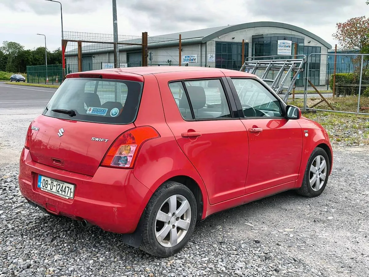 2008 Suzuki Swift Red Manual - Image 4