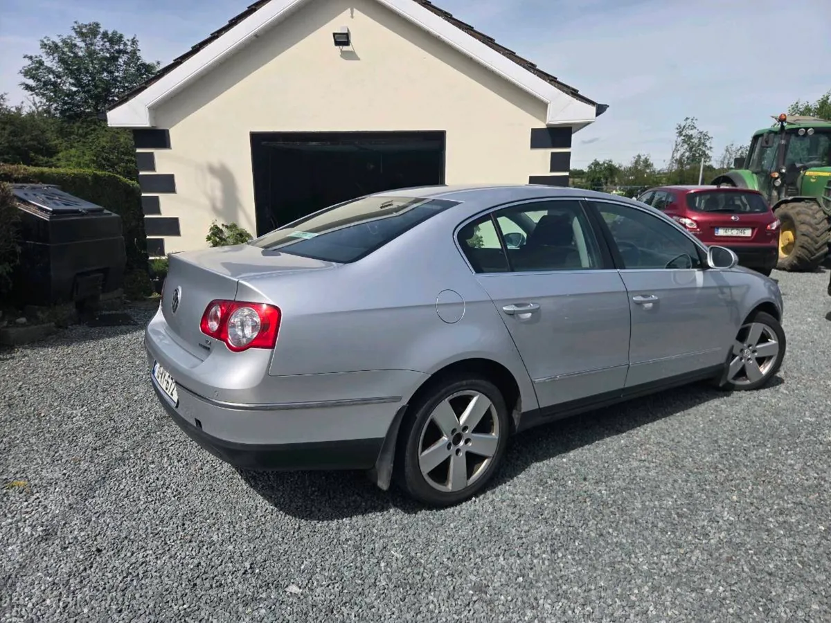 2010 VW Passat 1.6 TDI - High Spec - Image 3