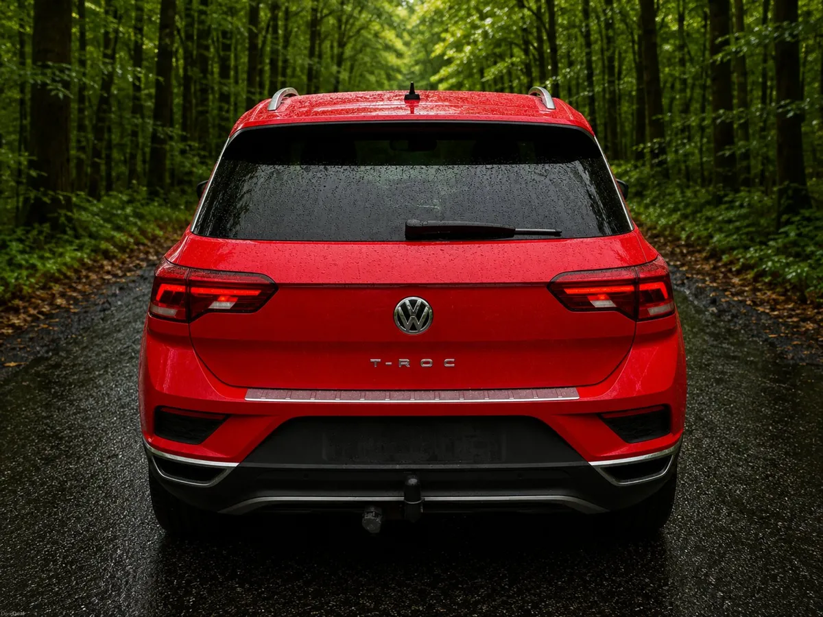 181 Volkswagen T-Roc 1.0 PETROL - LOW KMS - AS NEW - Image 5