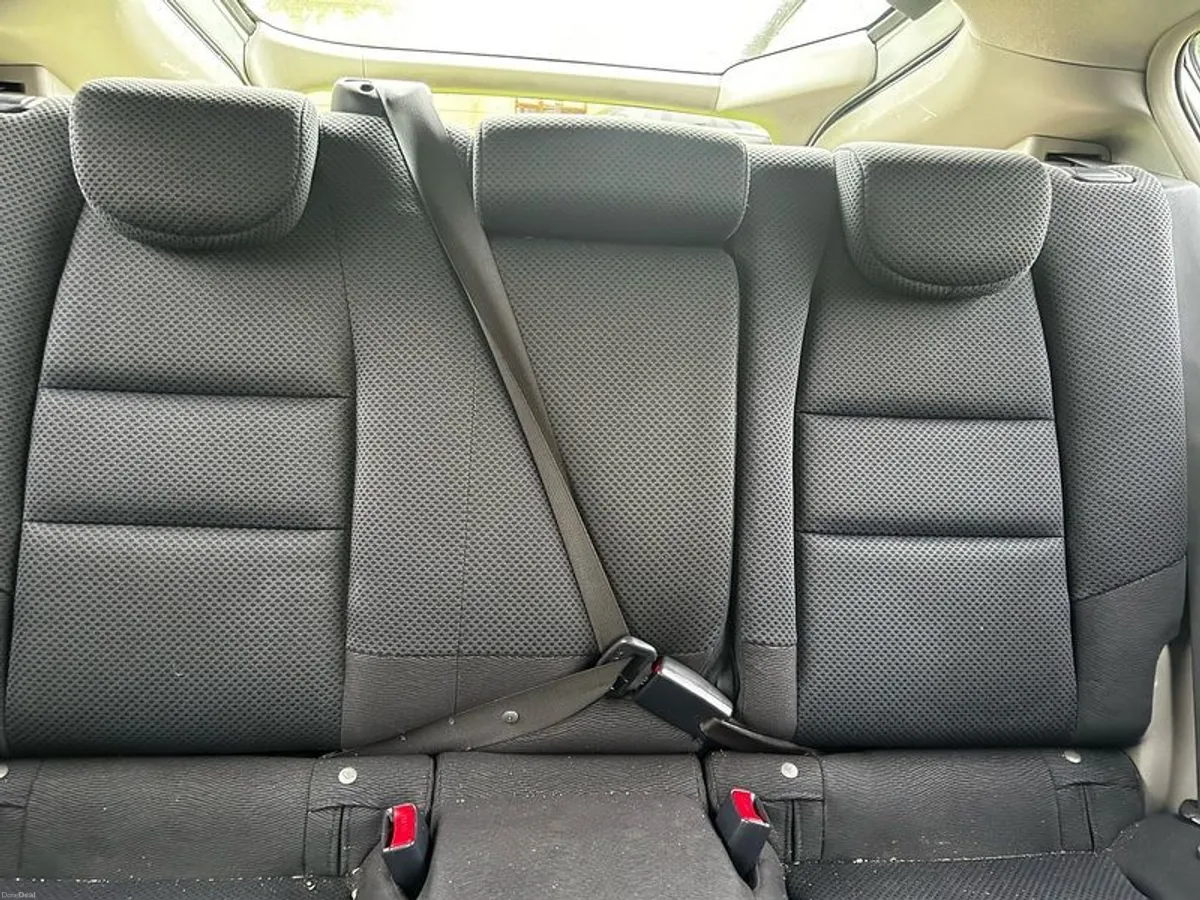 2010 Honda Insight - Image 4