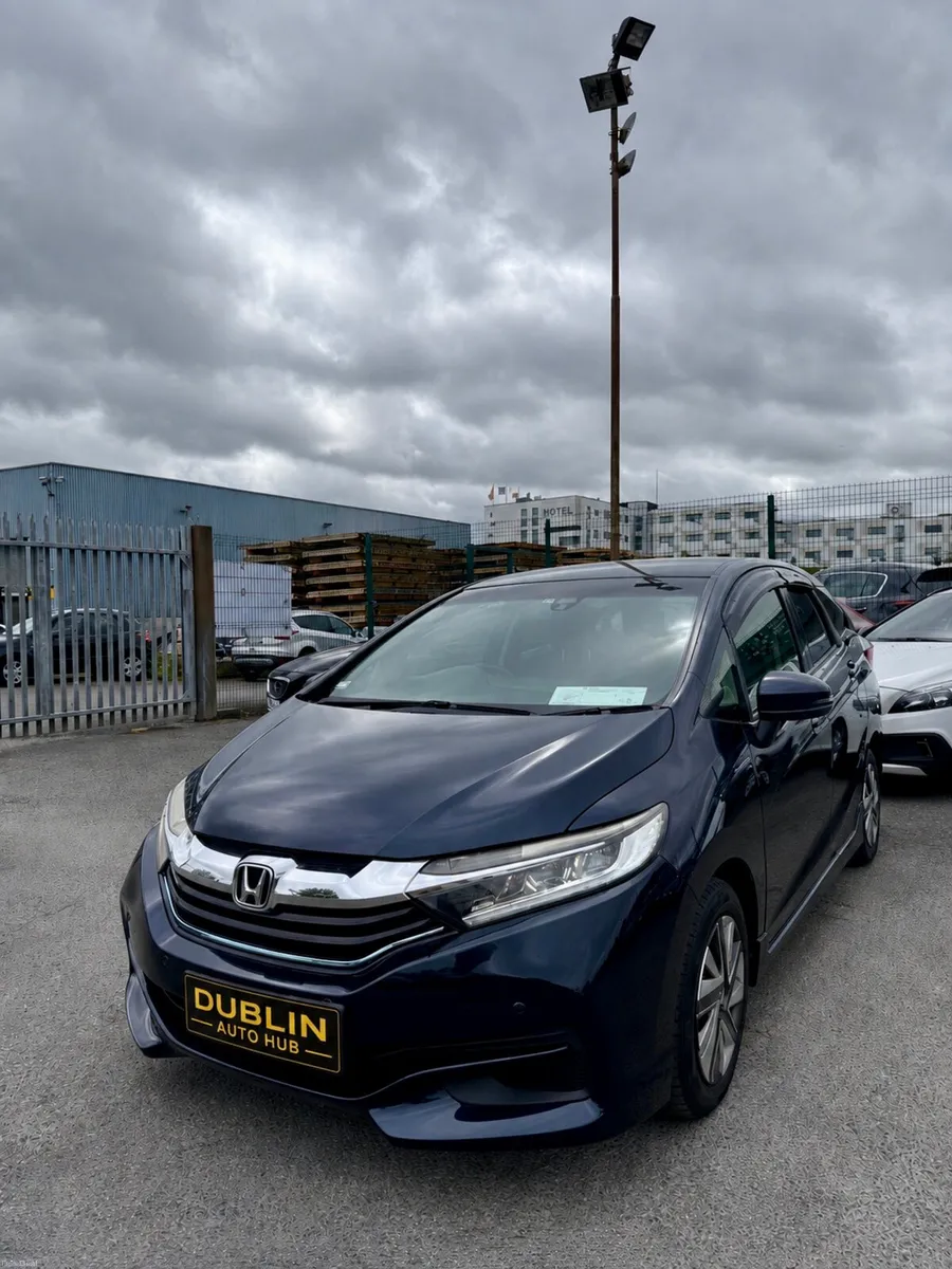 HONDA SHUTTLE 2015 (1.5, HYBRID) - Image 3