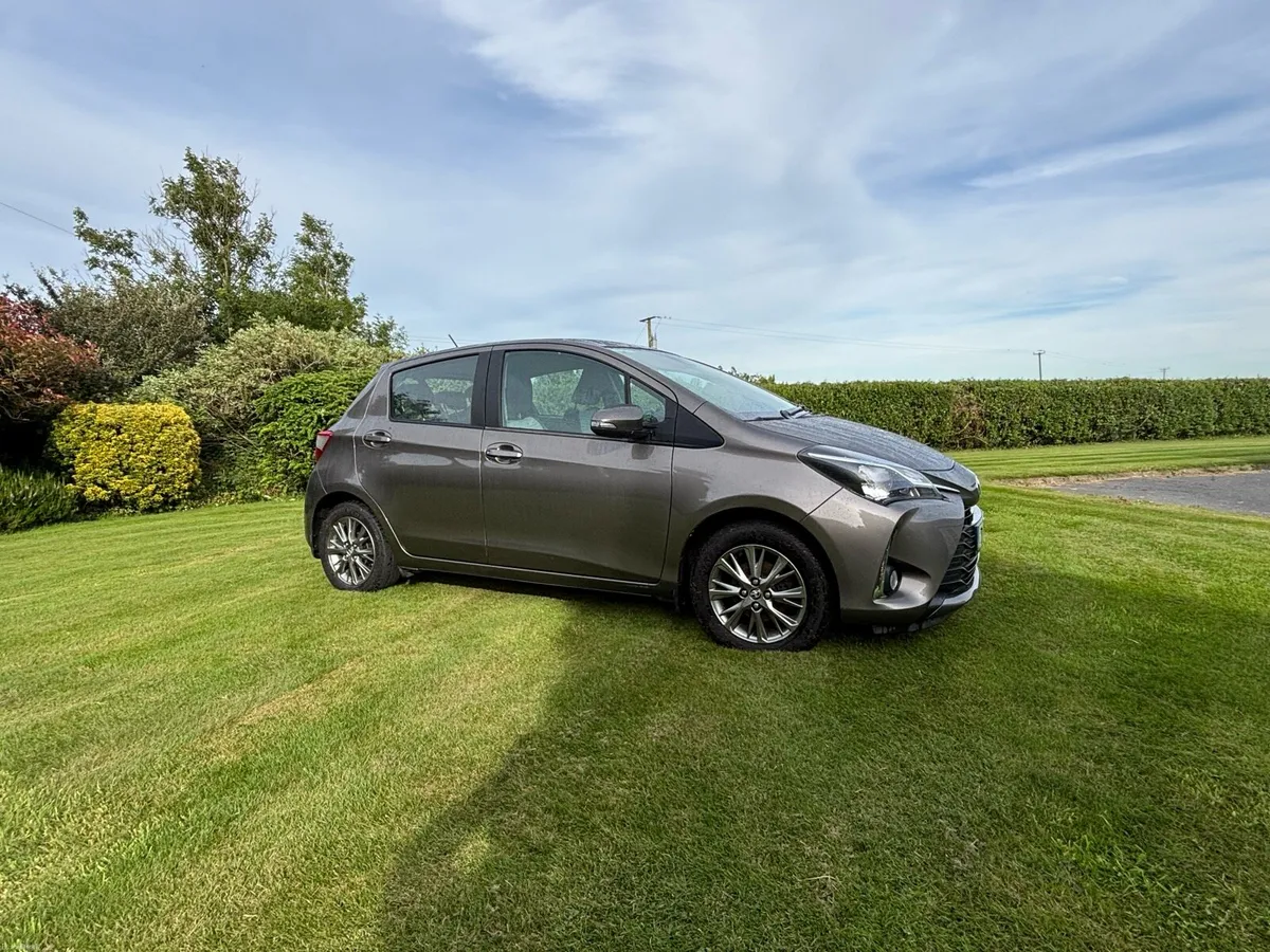 Car - Image 2