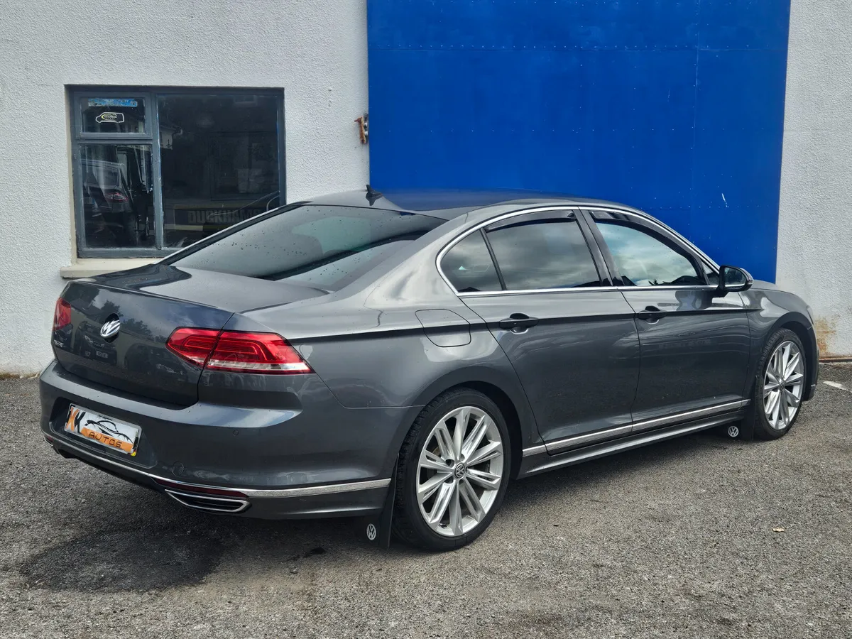 Volkswagen Passat 2015 R line 2.0 - Image 2