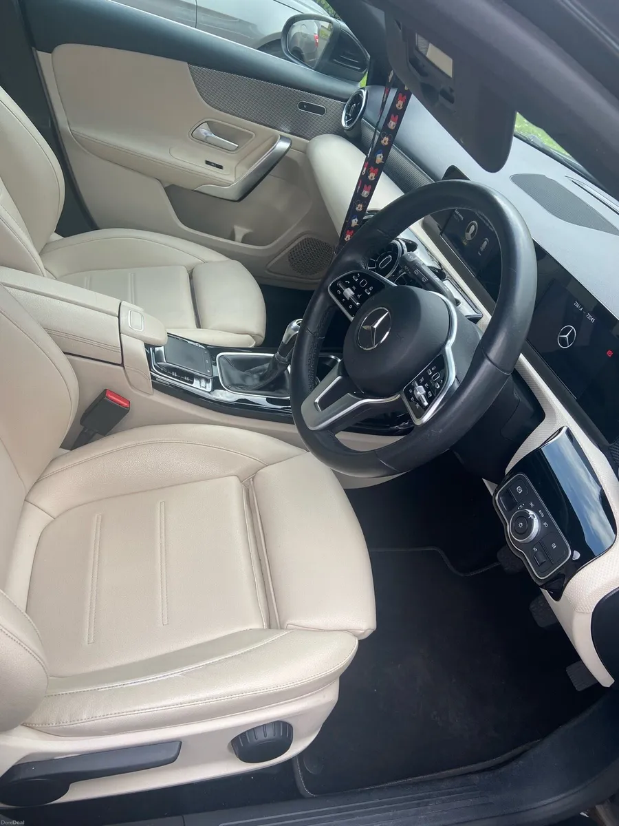 191 Mercedes Benz A160 - Image 6