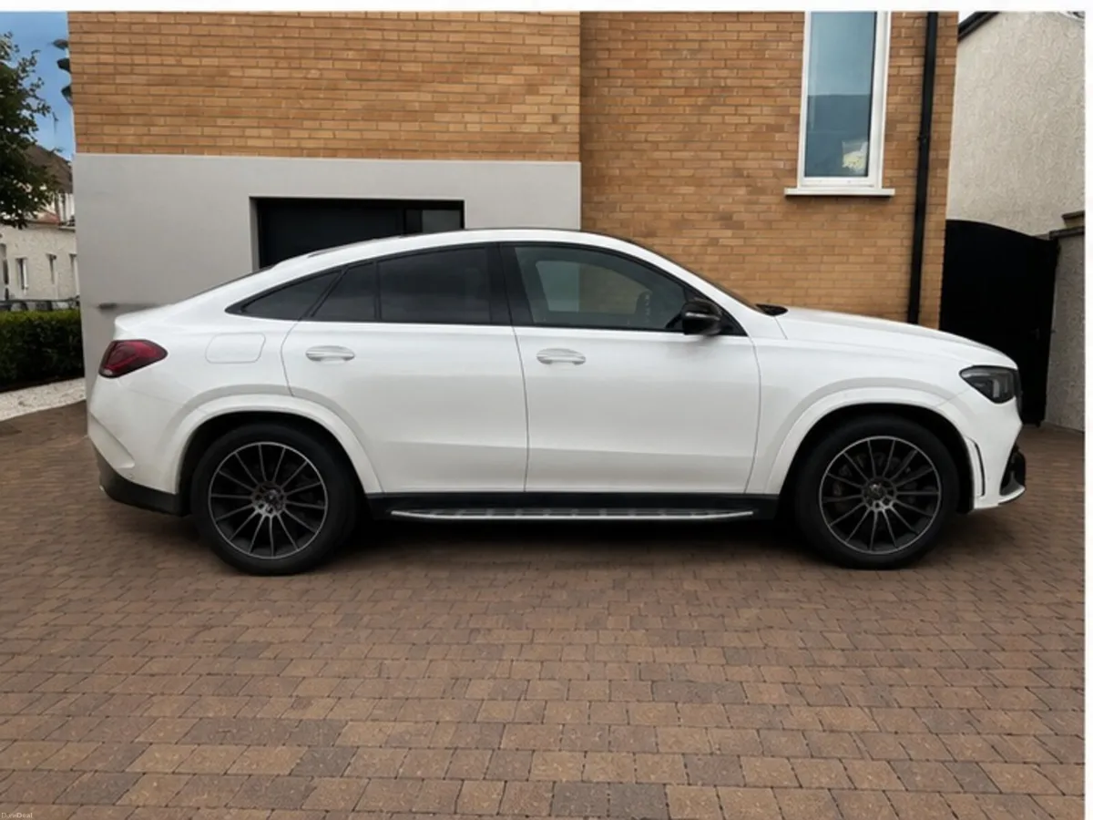 Mercedes-Benz GLE 2022 - Image 4