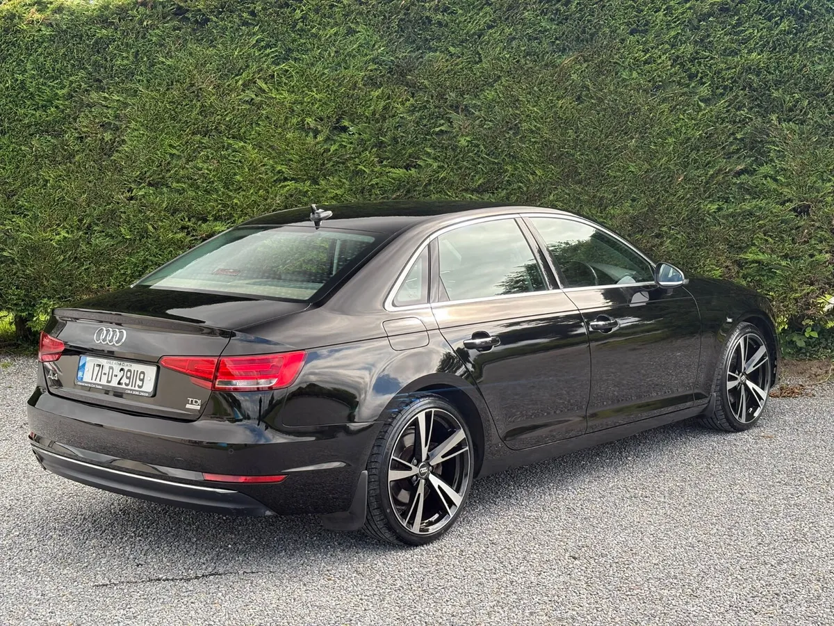 Audi A4 2017 - Image 4