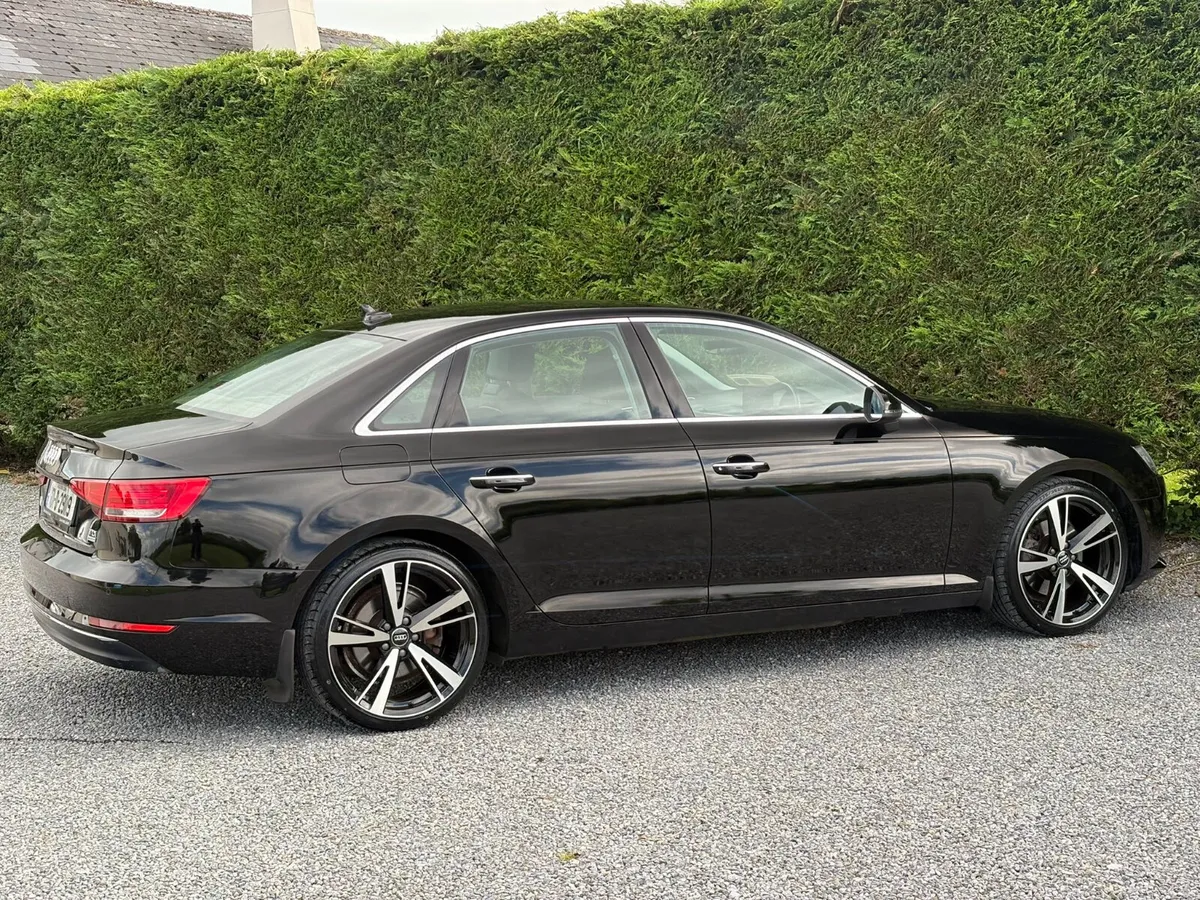 Audi A4 2017 - Image 3