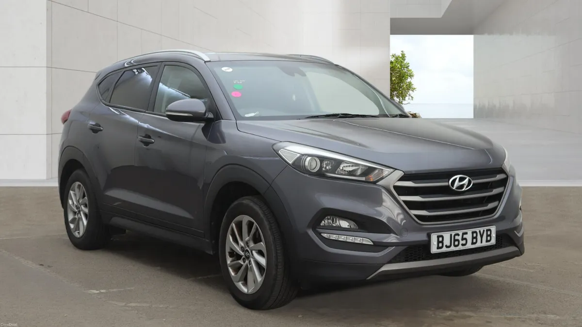 Hyundai Tucson CDRI SE NAV - FINANCE AVAILABLE - Image 1