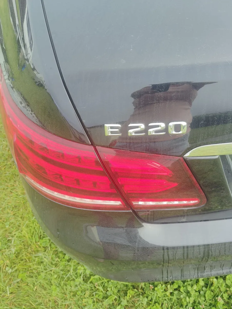 Mercedes-Benz E-Class 2014 - Image 5
