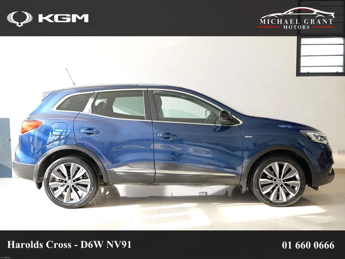 Renault Kadjar SIGNATURE NAV 1.5 dCi 110 ONLY 66KM - Image 4