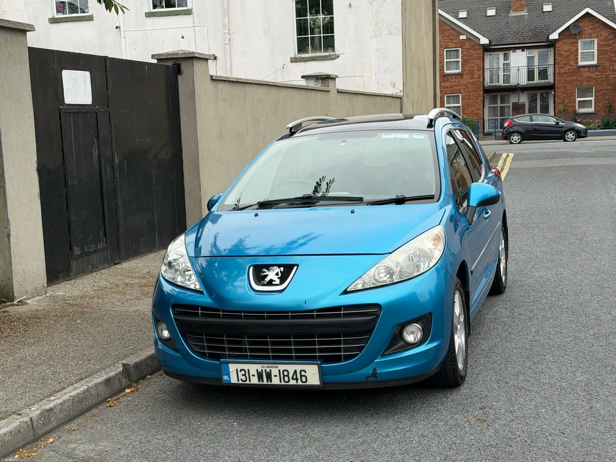 131 Peugeot 207 SW Allure 1.6 Diesel NCT 01-2027 - Image 4