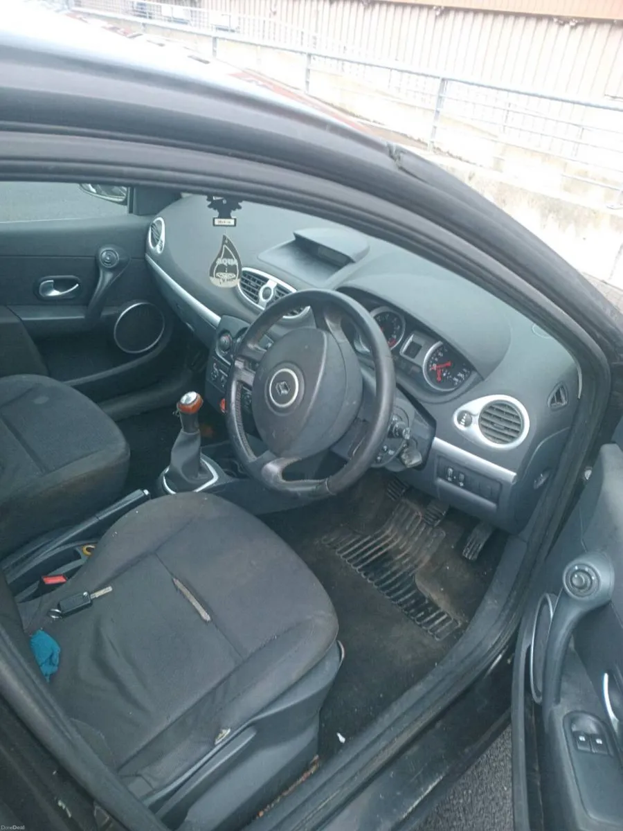 Reno clio - Image 5