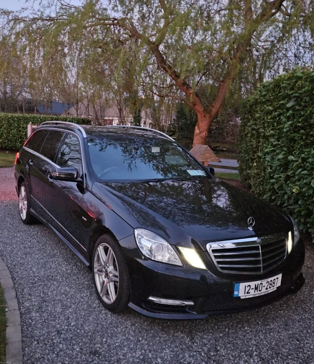 E220 2012 Sport Line