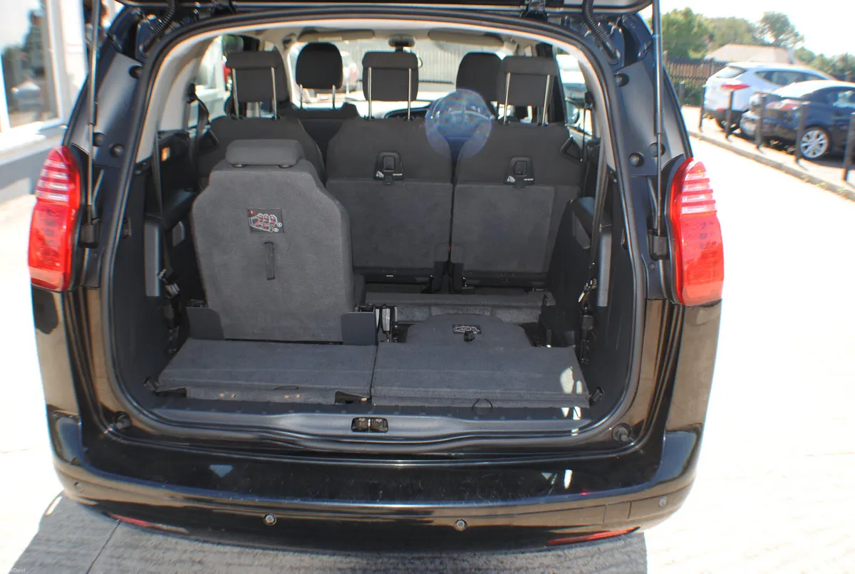 Peugeot 5008 1.6 HDI 7 SEATER 2015 - Image 6
