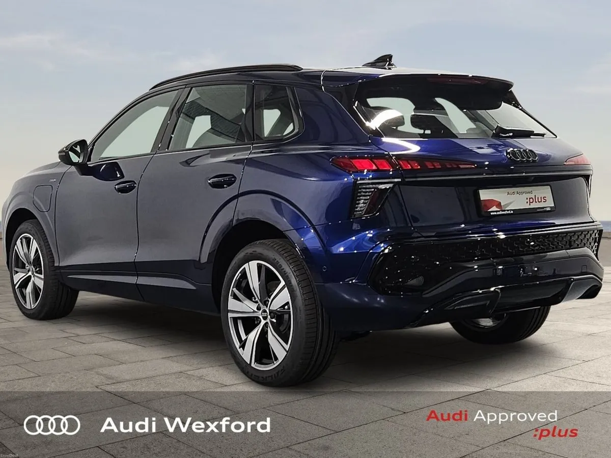 Audi Q3 Audi Q3 SUV S line e-hybrid 200 kW S troni - Image 5