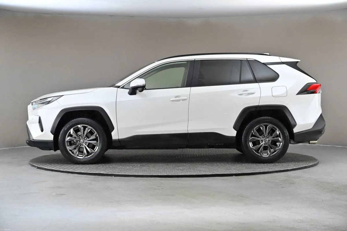 Toyota RAV4 2.5 Hybrid 2WD  Auto  Reverse Cam  Par - Image 5