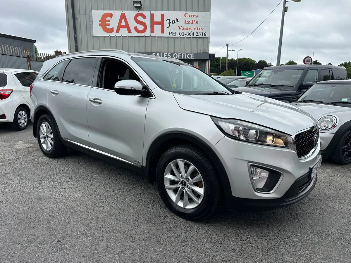 Kia Sorento 2.2 Diesel 4X4 7 SEATER NCT TAX - Image 3
