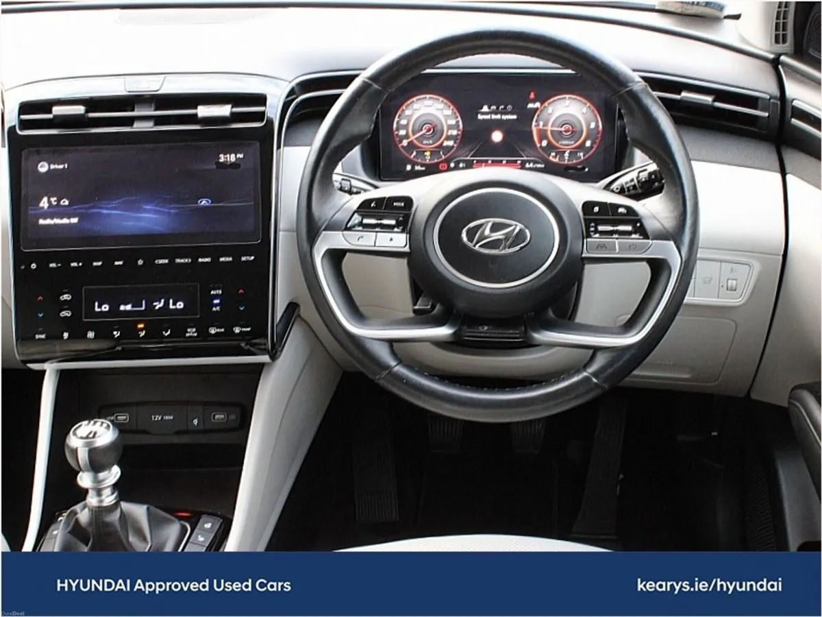 Hyundai Tucson 2WD Executive Plus - Image 4